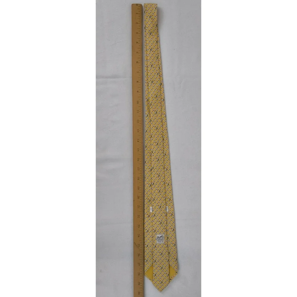 Hermes Yellow Chicken & Egg 100% Silk Tie Whimsical Print Made in France #W5218